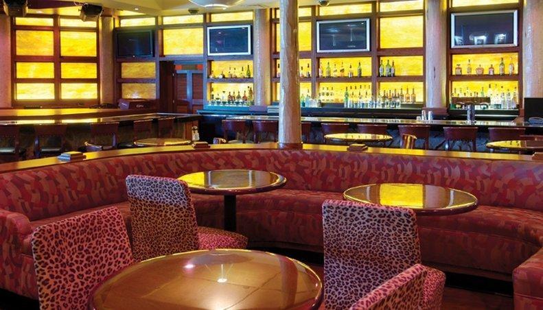 Harrah's Casino & Hotel